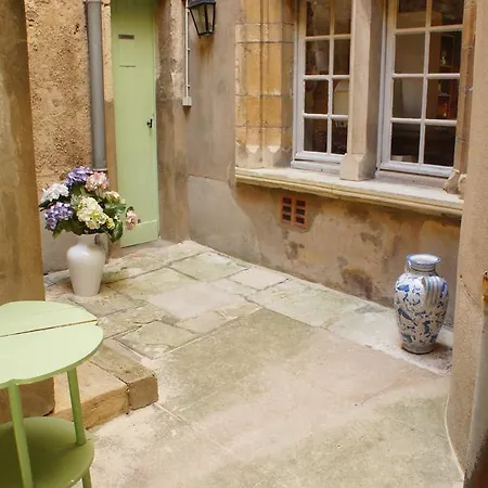 Particulier Maleteste Apartment Dijon